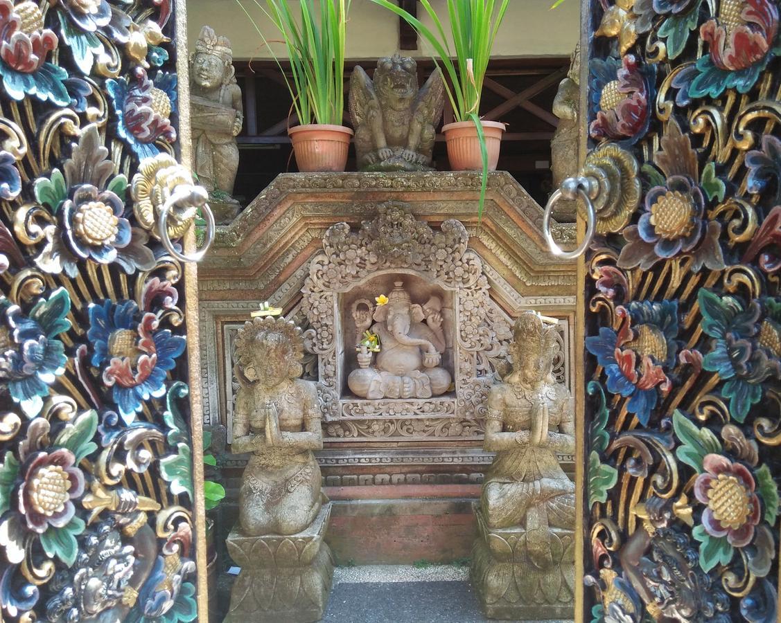 Nuriani Guest House Ubud  Exterior photo